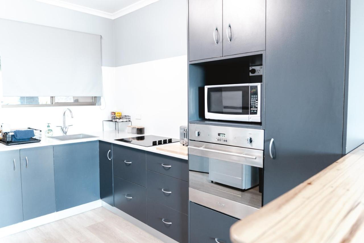 Michaels By The Sea Apartment Йепун Екстериор снимка